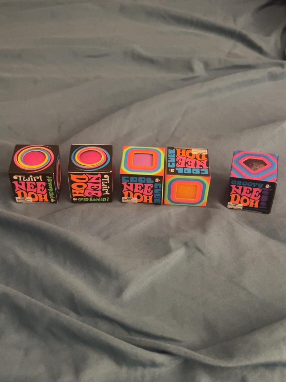 Retro NeeDoh Squishy Stress Balls - Neon Assorted Colors (5)